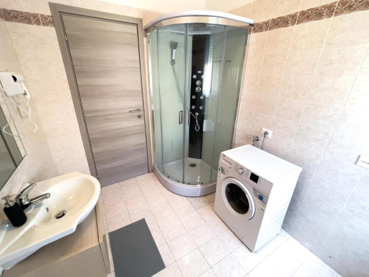 Elite Home Монфалконе Екстериор снимка